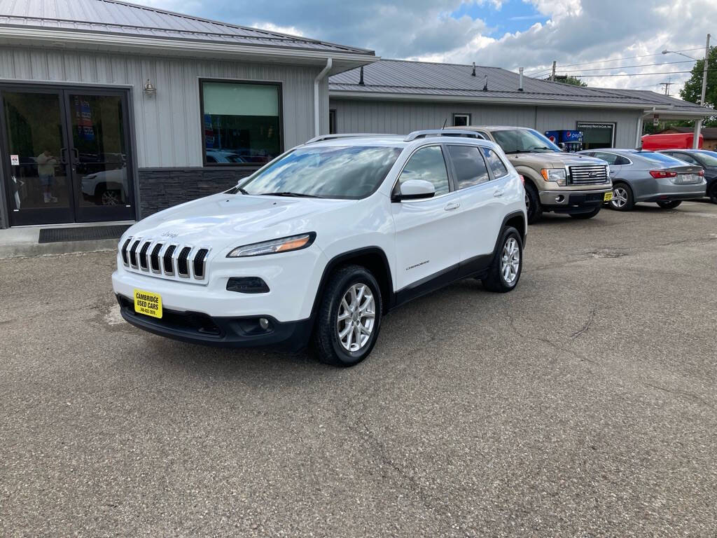 2018 Jeep Cherokee for sale at Cambridge Used Cars in Cambridge, OH