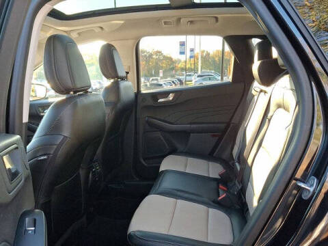 2021 Ford Escape Titanium