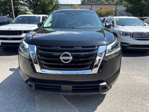 2022 Nissan Pathfinder S