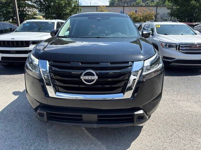 2022 Nissan Pathfinder S