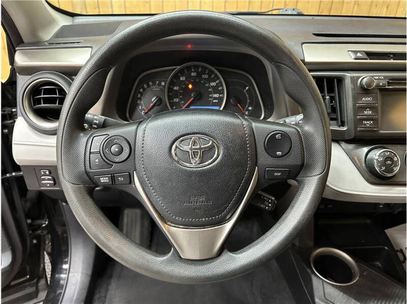 2013 Toyota RAV4 LE
