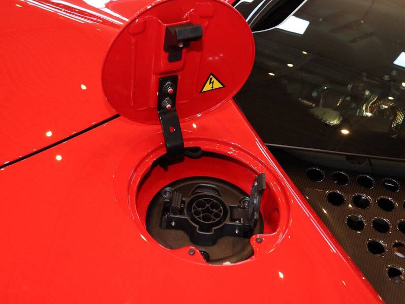 2022 Ferrari SF90 Spider