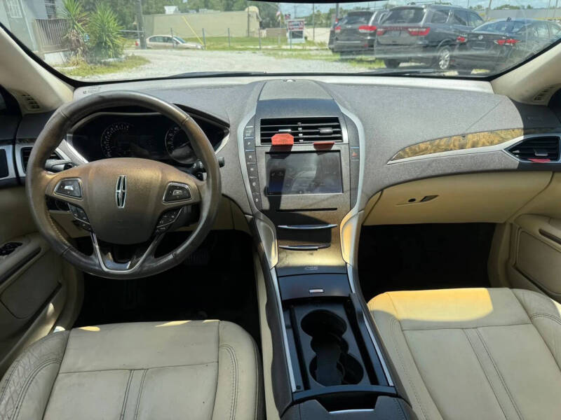 2013 Lincoln MKZ