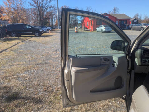 2005 Dodge Grand Caravan SXT