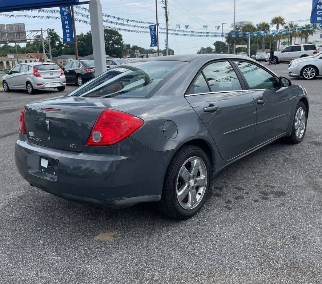 2008 PONTIAC G6 Sedan - $4,600