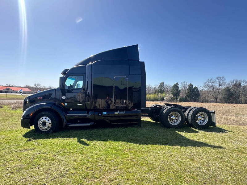 2019 Peterbilt 579