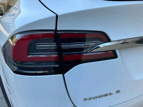 2018 Tesla Model X 75D