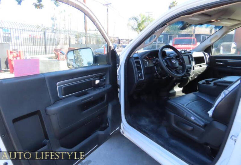 2023 RAM 1500 Classic Tradesman