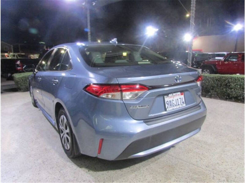 2022 Toyota Corolla Hybrid LE