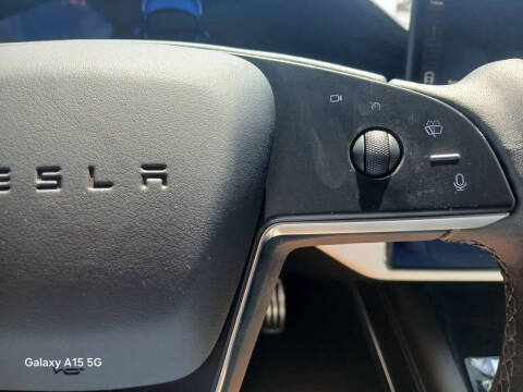 2023 Tesla Model S Plaid
