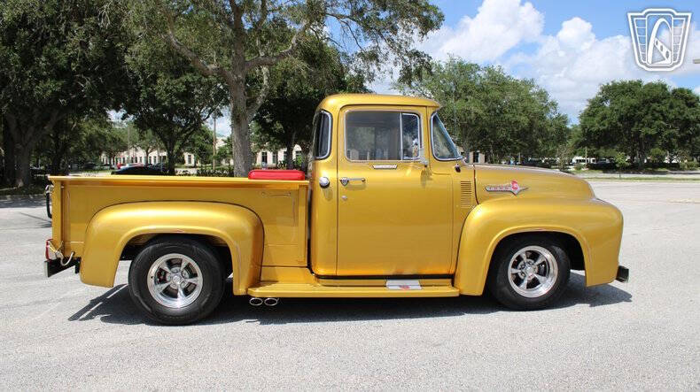 1956 Ford F-100