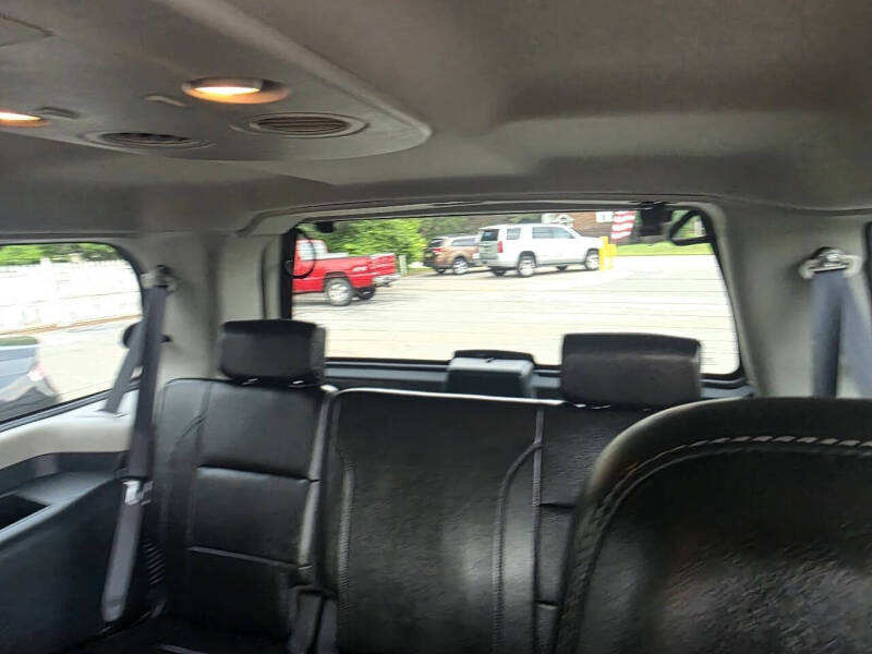 2014 Nissan Armada Platinum