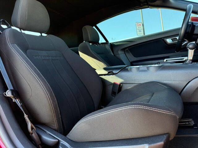 2021 Ford Mustang EcoBoost