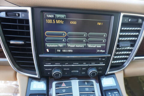 2012 Porsche Panamera