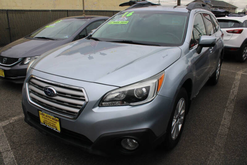 2016 Subaru Outback Premium's photo