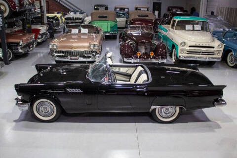 1957 Ford Thunderbird