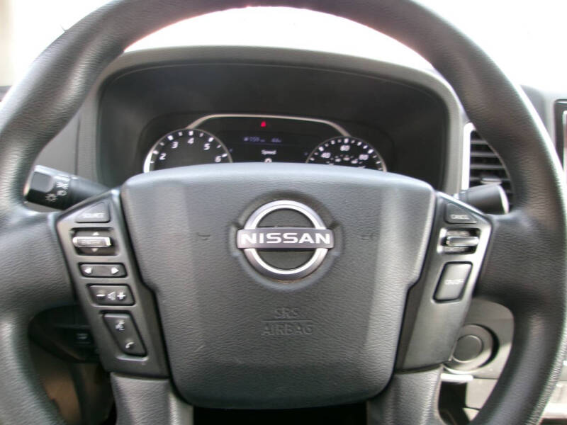 2022 Nissan Frontier S