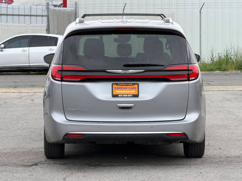 2021 Chrysler Pacifica Touring L