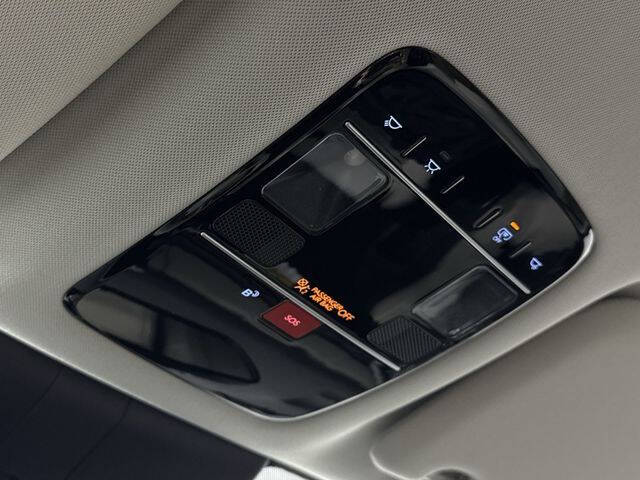 2025 Hyundai Santa Fe SE