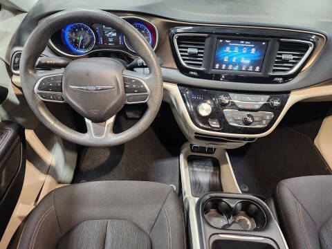 2018 Chrysler Pacifica Touring Plus