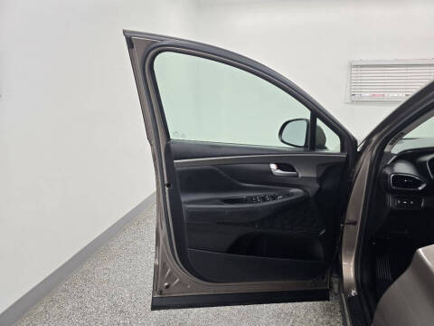 2020 Hyundai Santa Fe SE