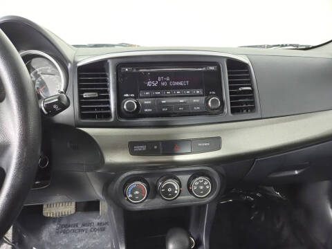 2014 Mitsubishi Lancer ES