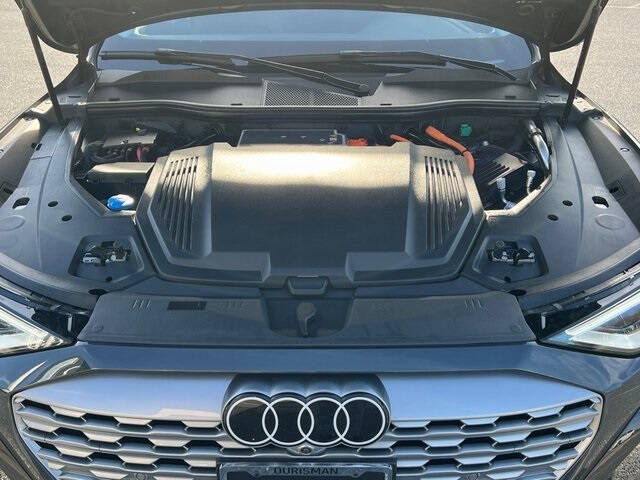 2024 Audi Q8 e-tron quattro Premium Plus