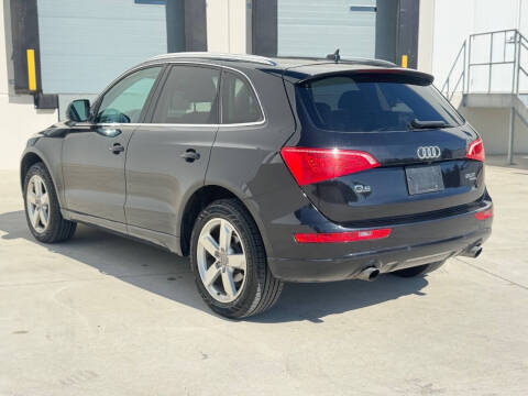 2012 Audi Q5 2.0T quattro Premium Plus