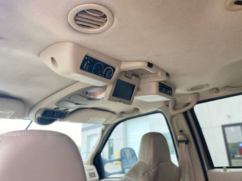 2005 Ford Excursion Limited