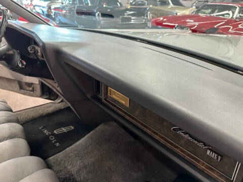 1977 Lincoln Continental