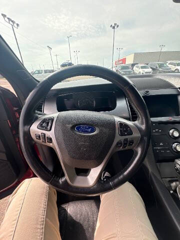 2015 Ford Taurus SEL