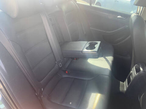 2011 Volkswagen Jetta SE PZEV