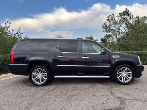 2013 Cadillac Escalade ESV Platinum Edition