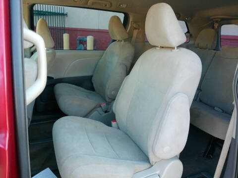 2018 Toyota Sienna L 7-Passenger