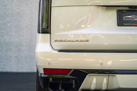 2024 Cadillac Escalade-V