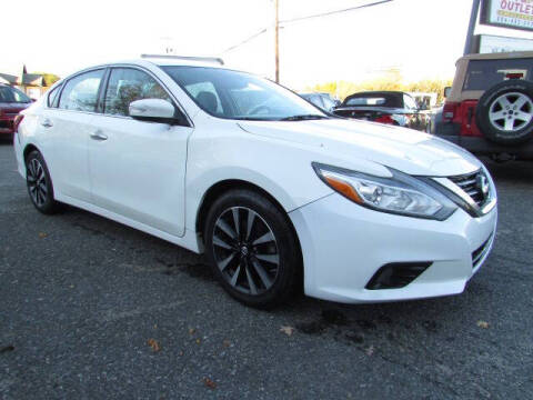 2018 Nissan Altima for sale at Auto Outlet Of Vineland in Vineland NJ