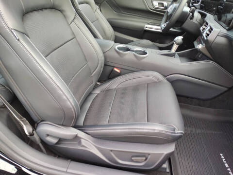 2025 Ford Mustang EcoBoost Premium