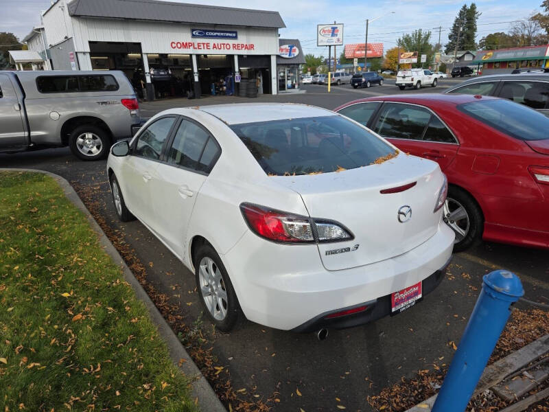 2010 Mazda MAZDA3 i Touring