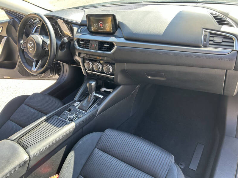 2017 Mazda MAZDA6 Sport