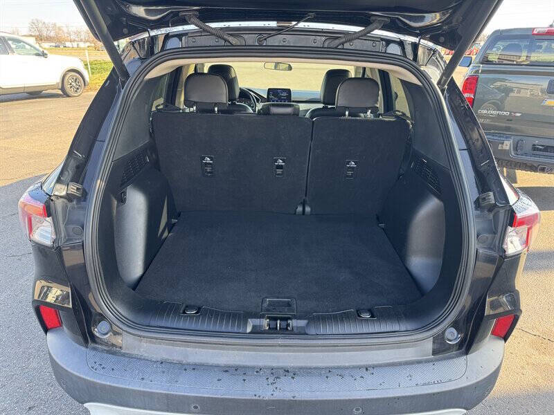 2020 Ford Escape SEL