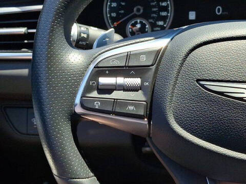 2025 Genesis G70