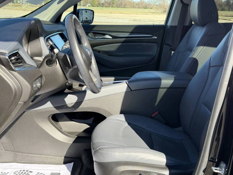 2020 Buick Enclave Essence