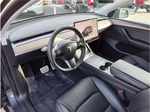 2023 Tesla Model Y Performance