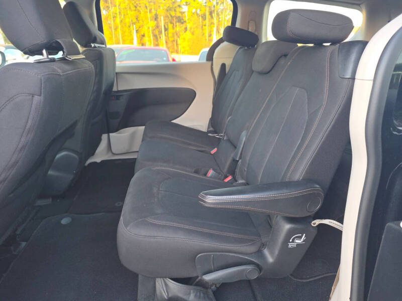 2017 Chrysler Pacifica Touring