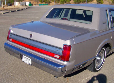 1988 Lincoln Town Car Signature