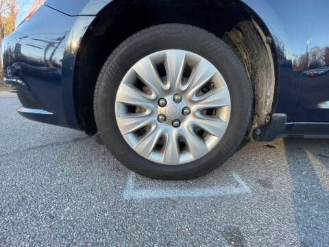 2014 Chrysler 200 LX