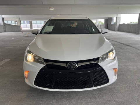 2017 Toyota Camry SE
