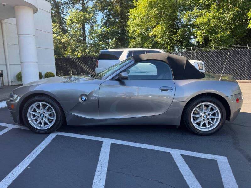 2005 BMW Z4 2.5i