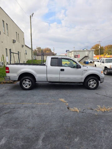 2005 Ford F-150 XLT