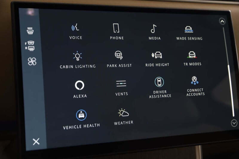 2024 Land Rover Range Rover P400 SE